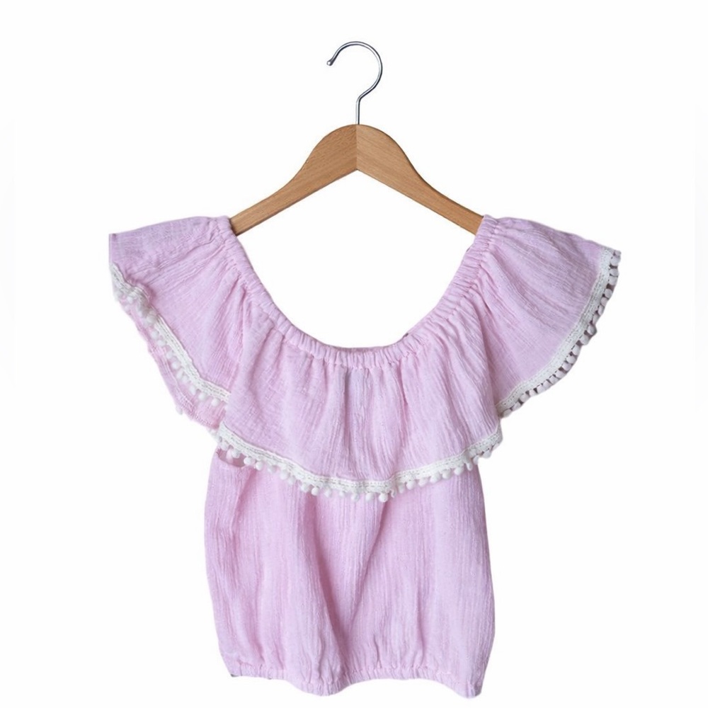 Wild Hearts light Pink Gauze Ruffle top. Size 4. Great Condition